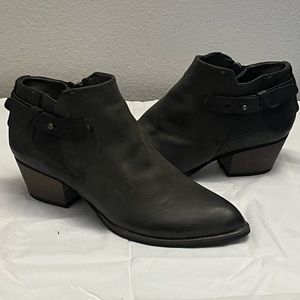 Dolce Vita Sierra Ankle Bootie